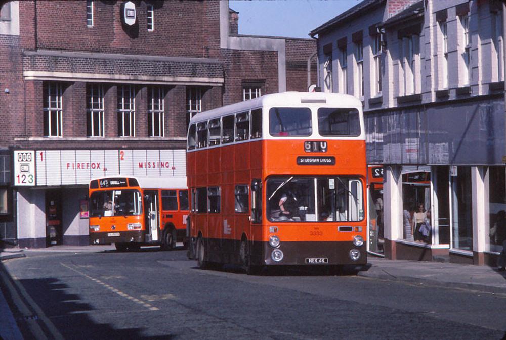 Buses in Station Road