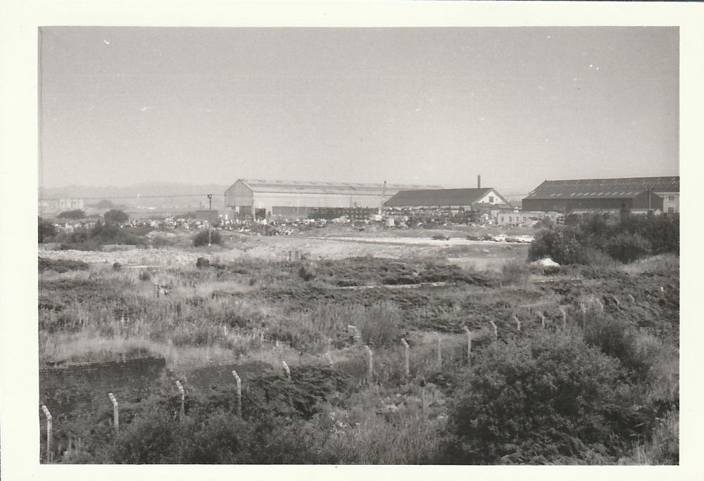 Rear of NCB Kirkless stores 28/8/81 Rear of NCB Kirkless stores 28/8/81