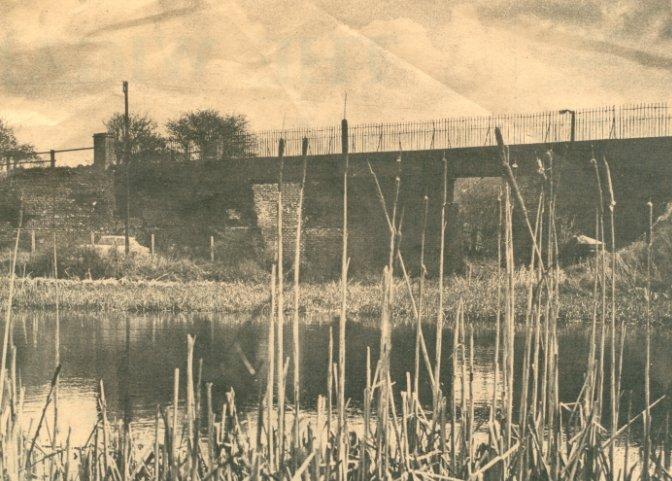 Red Bridge, demolished in 1966.