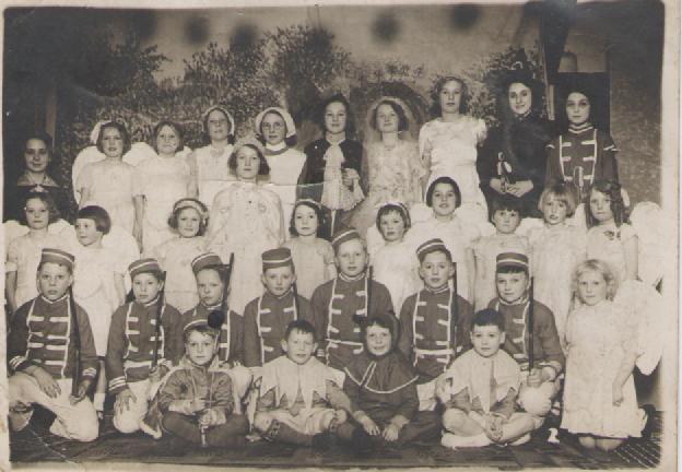 Aspull Wesleyan School production approx. 1936 Aspull Wesleyan School production approx. 1936