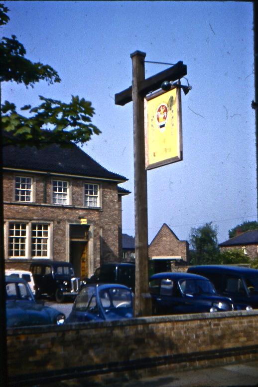 WELLFIELD SIGN BEECH HILL 1960?