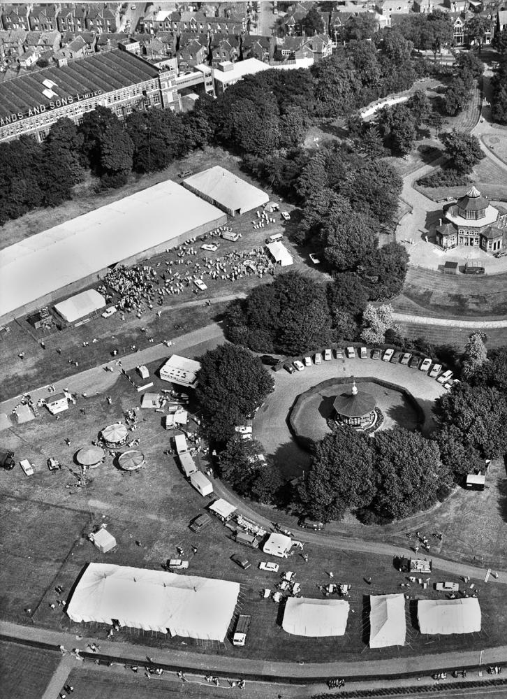 MESNES PARK MESNES PARK