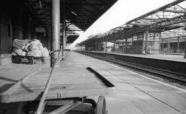 Wigan NW station Wigan NW station