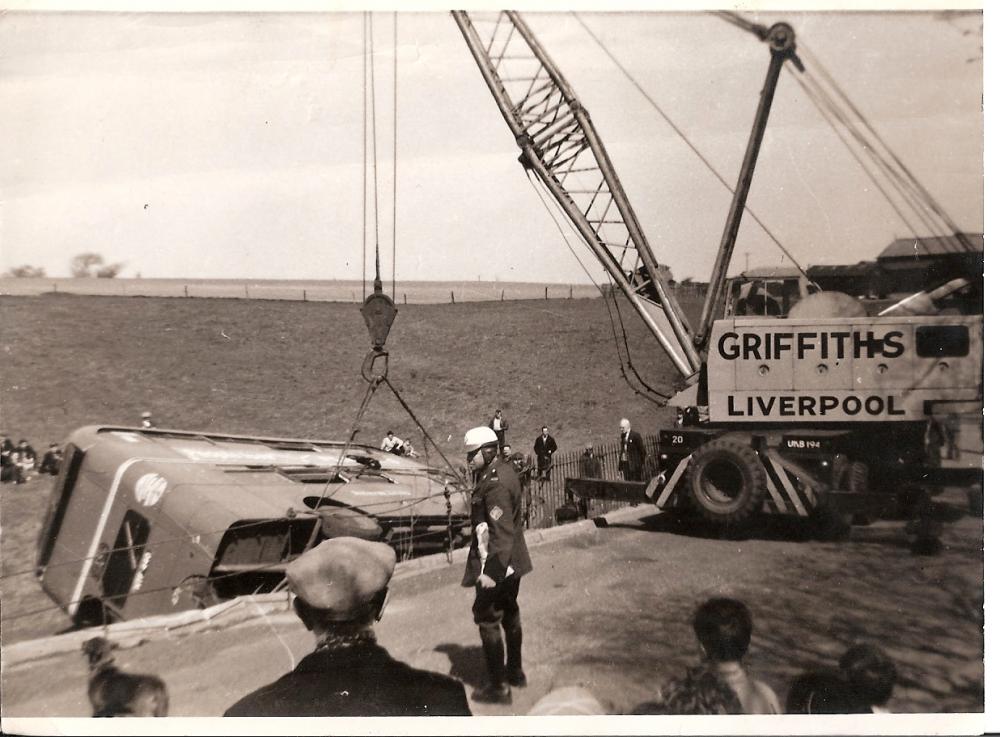 Bus Crash 1960 Bus Crash 1960