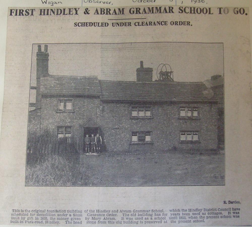 Observer Cutting 1930's. Observer Cutting 1930's.