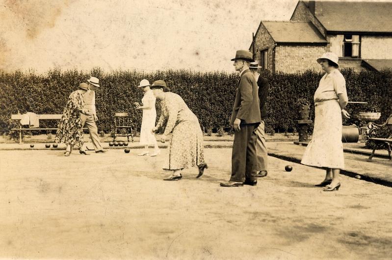 Lady Bowlers