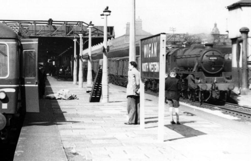 North Western Station North Western Station
