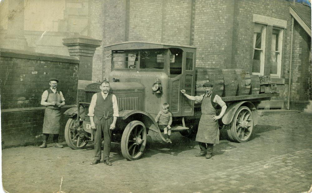 Outside the Railway Hotel, Appley Bridge, c1921