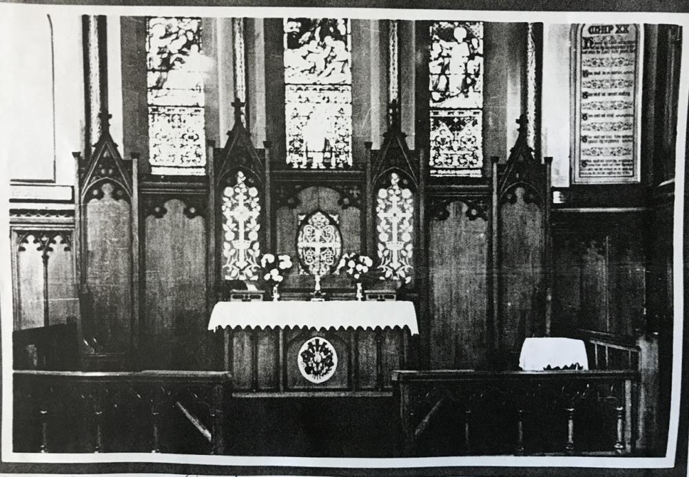The chancel in St Thomas’s Church The chancel in St Thomas’s Church