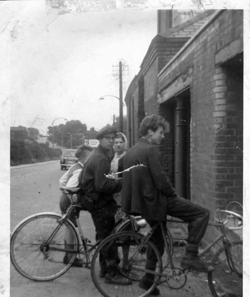 Castle Hill Road, Hindley 1959.