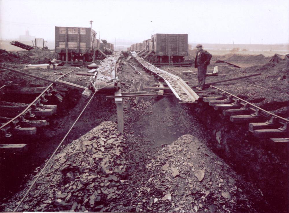 Collapsed mine shaft, 1945