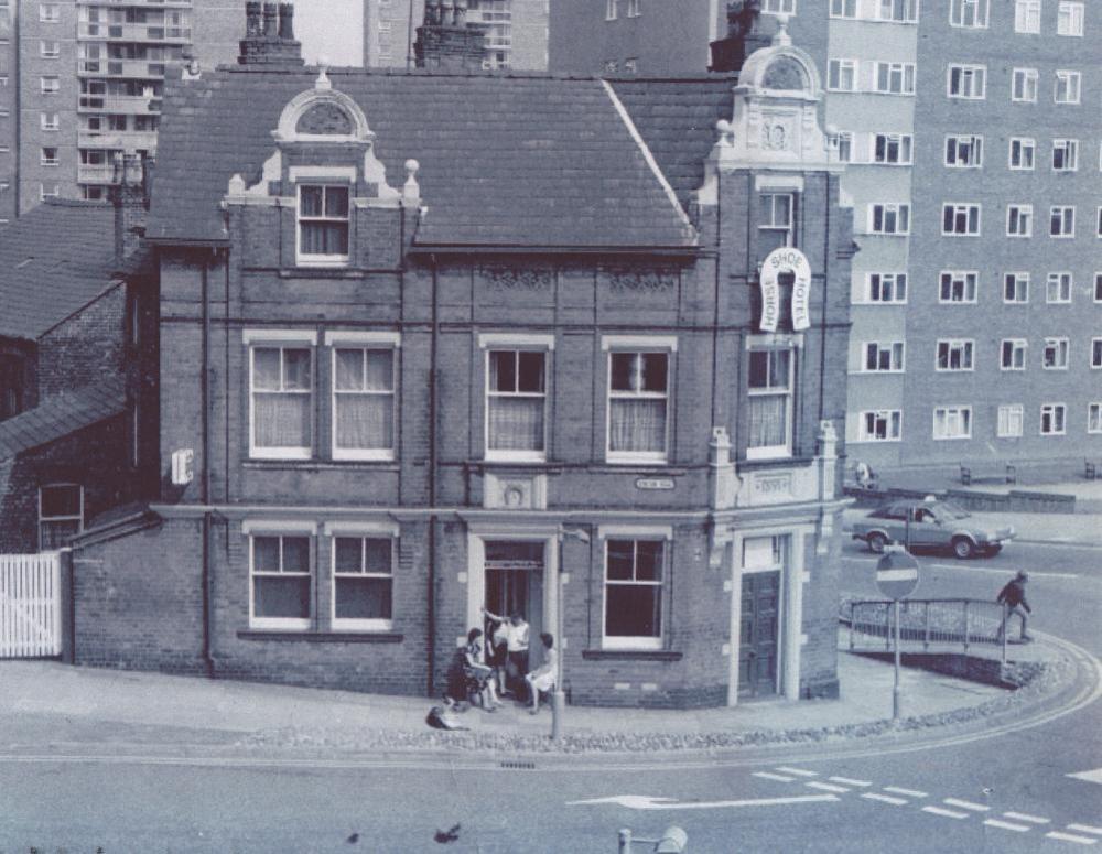 HORSESHOE HOTEL Millgate HORSESHOE HOTEL Millgate