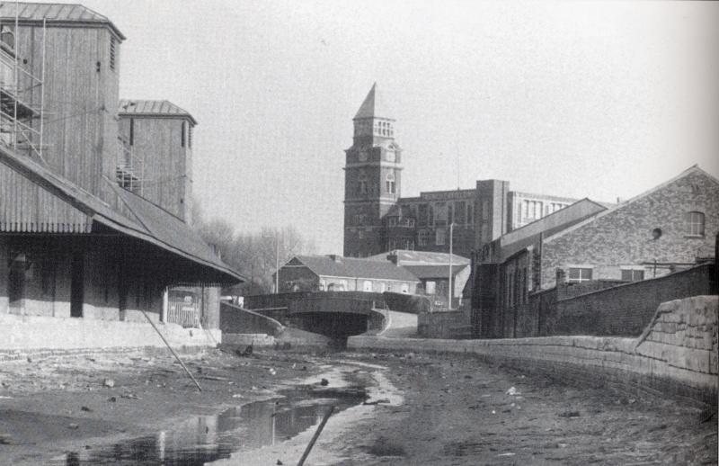 WIGAN PIER  Rare photo.