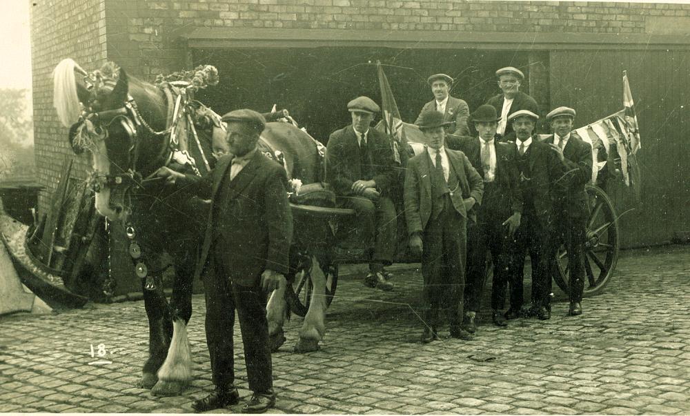 Horse and Cart, Appley Bridge