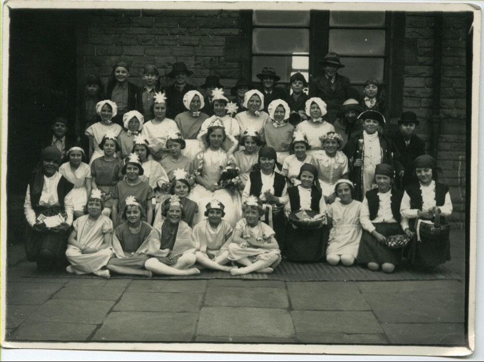 Digmoor village school Digmoor village school