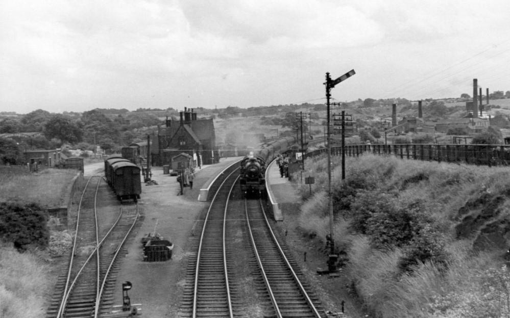 Appley Bridge Station