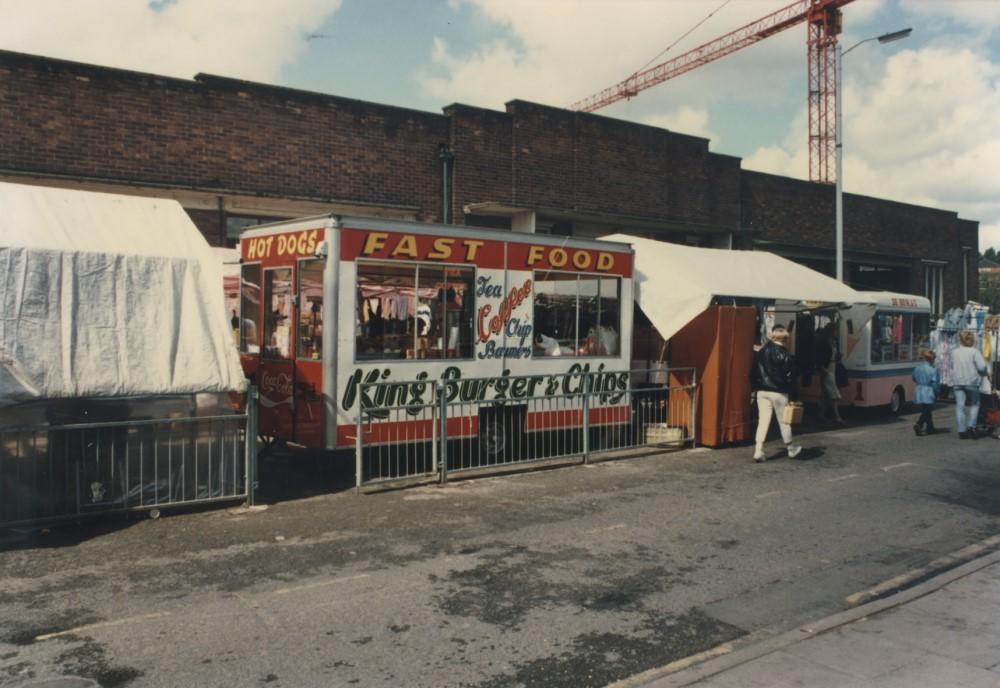 OUTDOOR MARKET STALLS  4