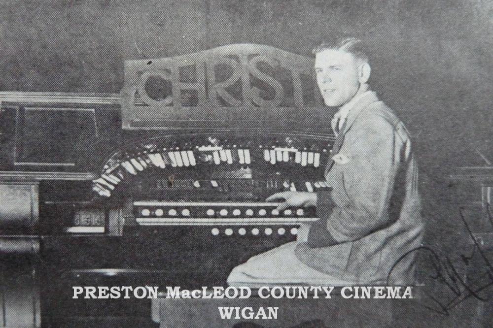 PRESTON MACLEOD ORGANIST COUNTY CINEMA 