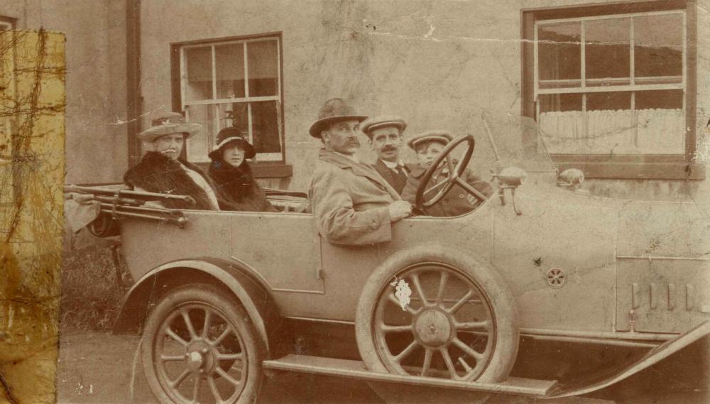 Style at the Hall of Ince, 1916 Style at the Hall of Ince, 1916