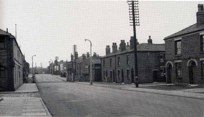 Manchester Road crossing.