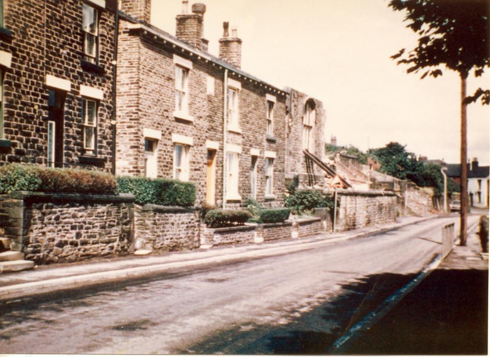 Higher Lane, UpHolland