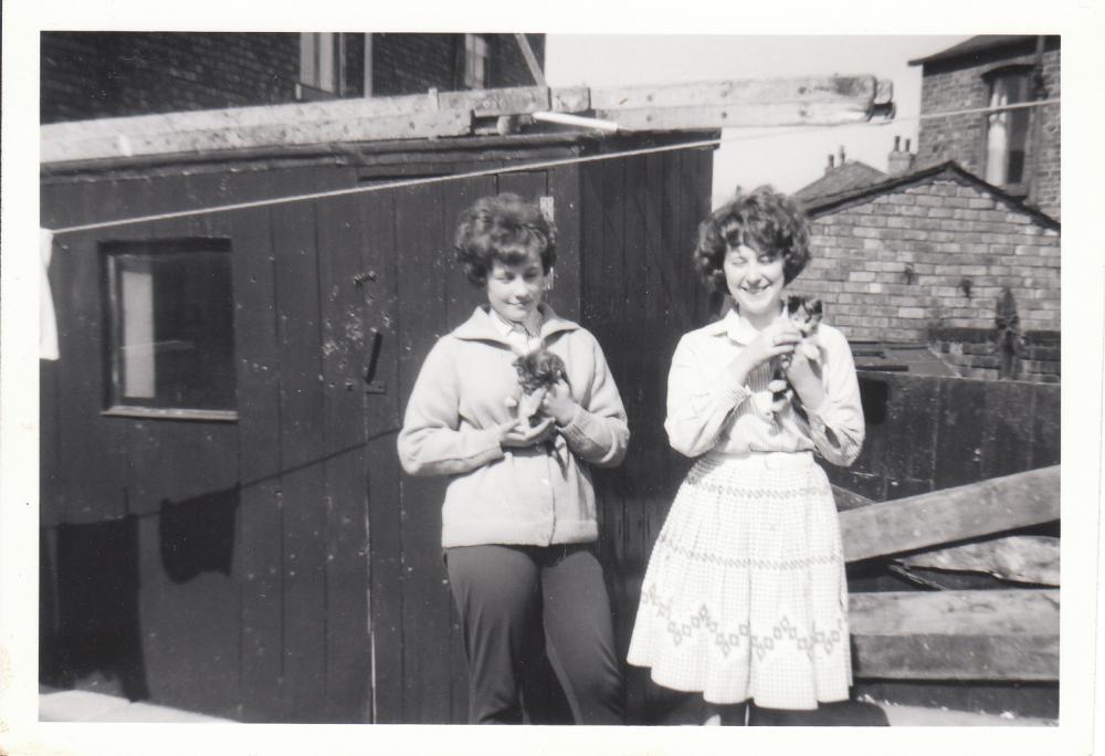Back Yard, Manley Street, Lower Ince, Approx 1963 Back Yard, Manley Street, Lower Ince, Approx 1963