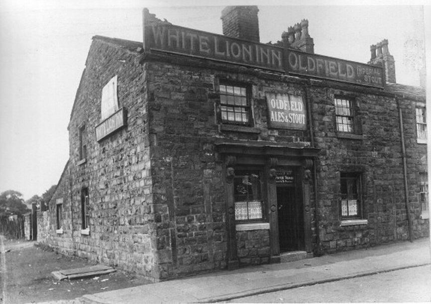 White Lion Inn, Thwaites Delph White Lion Inn, Thwaites Delph