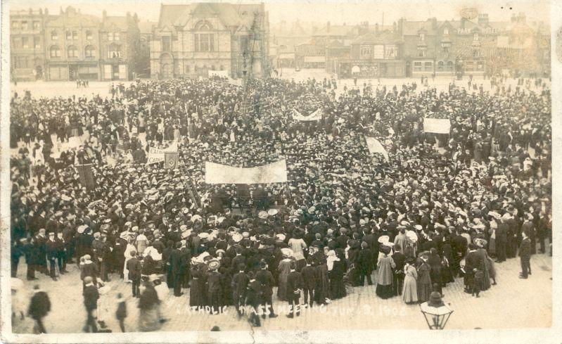 Catholic Mass Meeting, June 1906, Market Square. Catholic Mass Meeting, June 1906, Market Square.