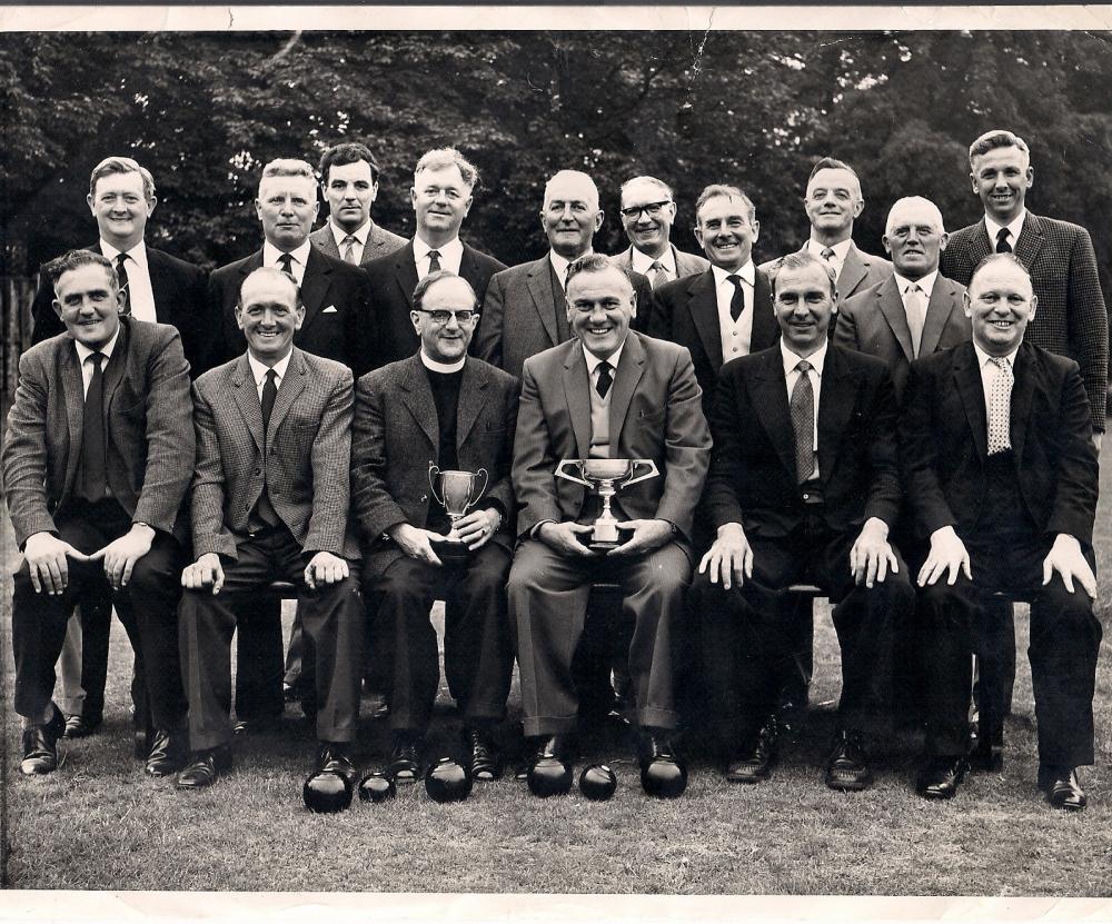 holy trinity bowling team  1963?