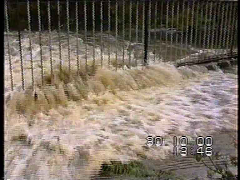 River douglas - Date Oct 2000