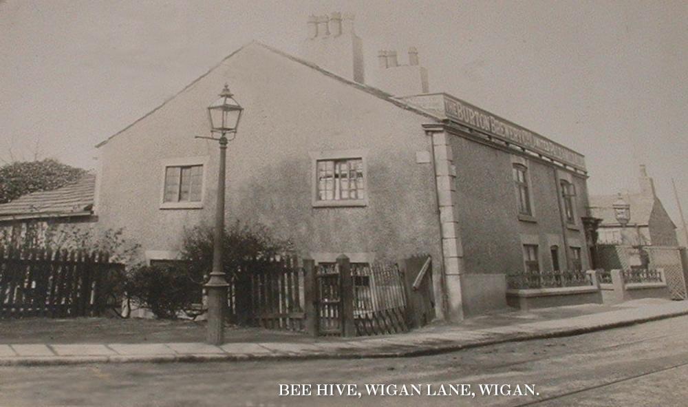 Beehive Pub