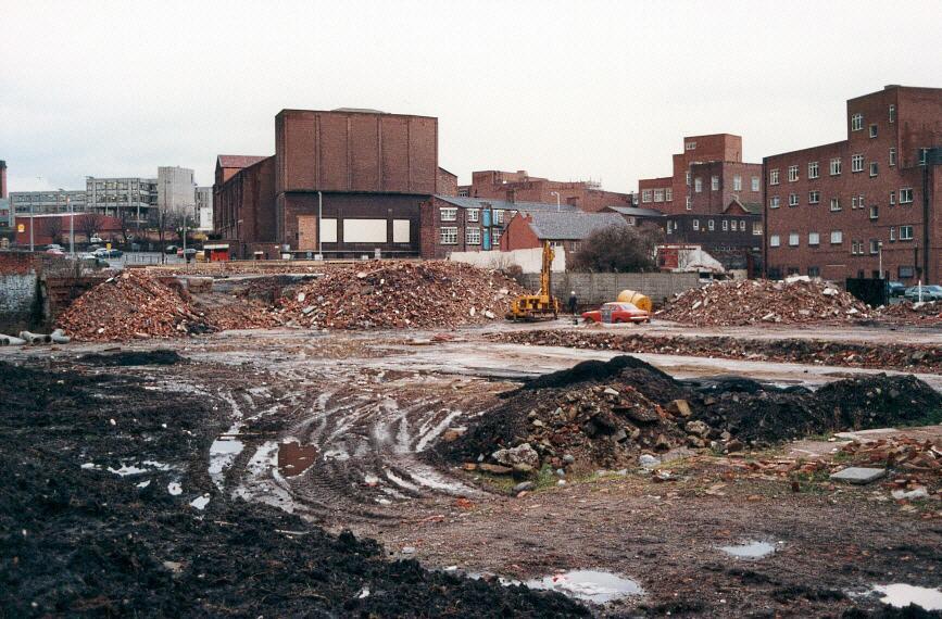 Riverway, road construction.