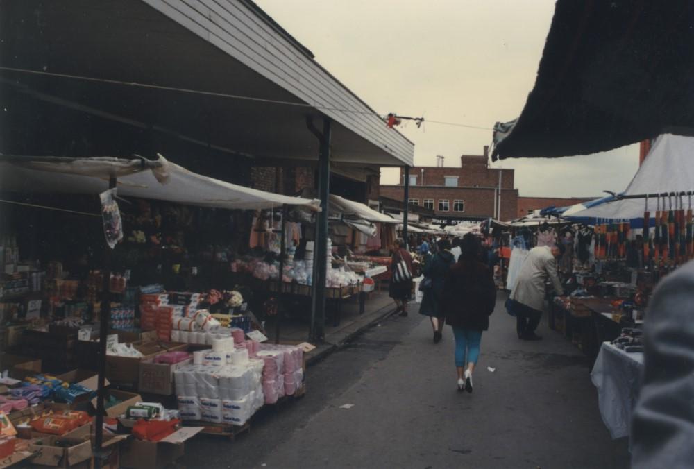 OUTDOOR MARKET STALLS  5