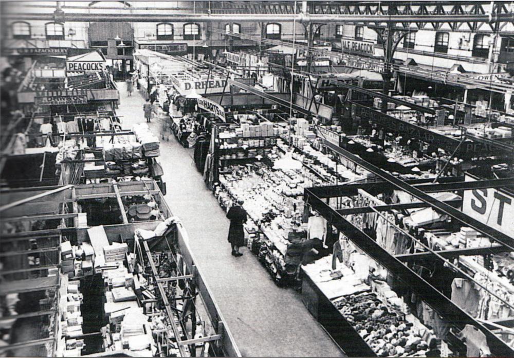 Interior of the Market Hall. c.1950's/60's? Interior of the Market Hall. c.1950's/60's?