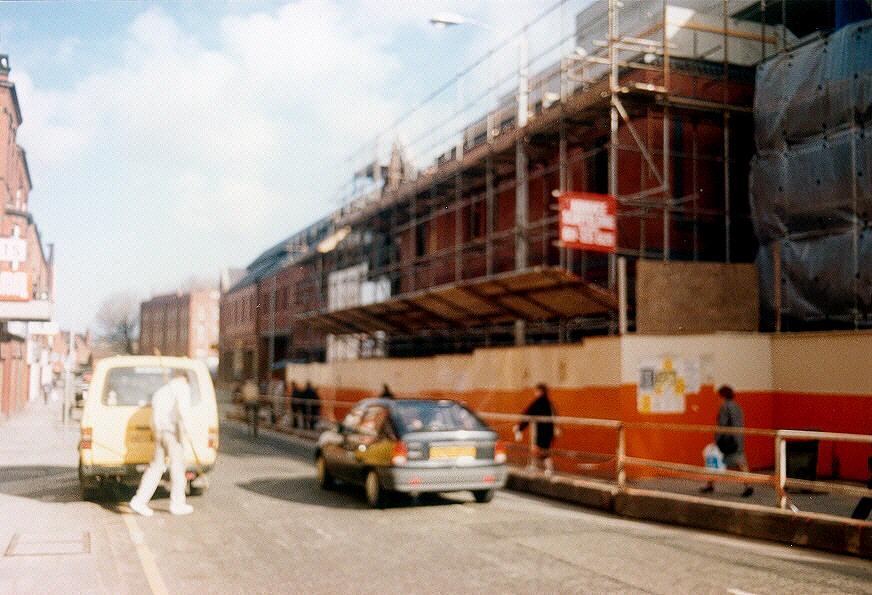Construction of the Galleries in Wigan. Construction of the Galleries in Wigan.
