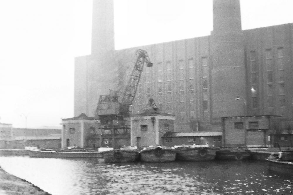 Westwood Power Station canal unloading stations Westwood Power Station canal unloading stations