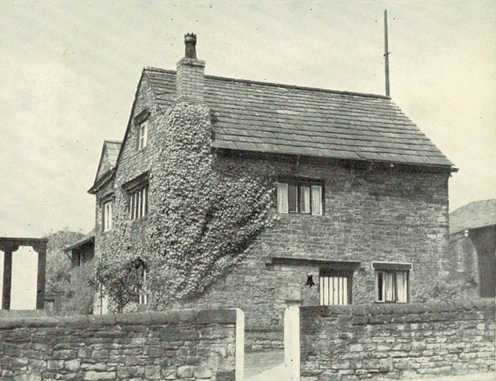 STANDISH MANOR HOUSE STANDISH MANOR HOUSE
