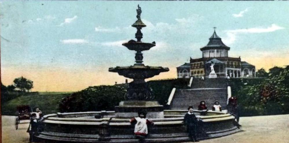 Original Coalbrookdale Fountain Original Coalbrookdale Fountain