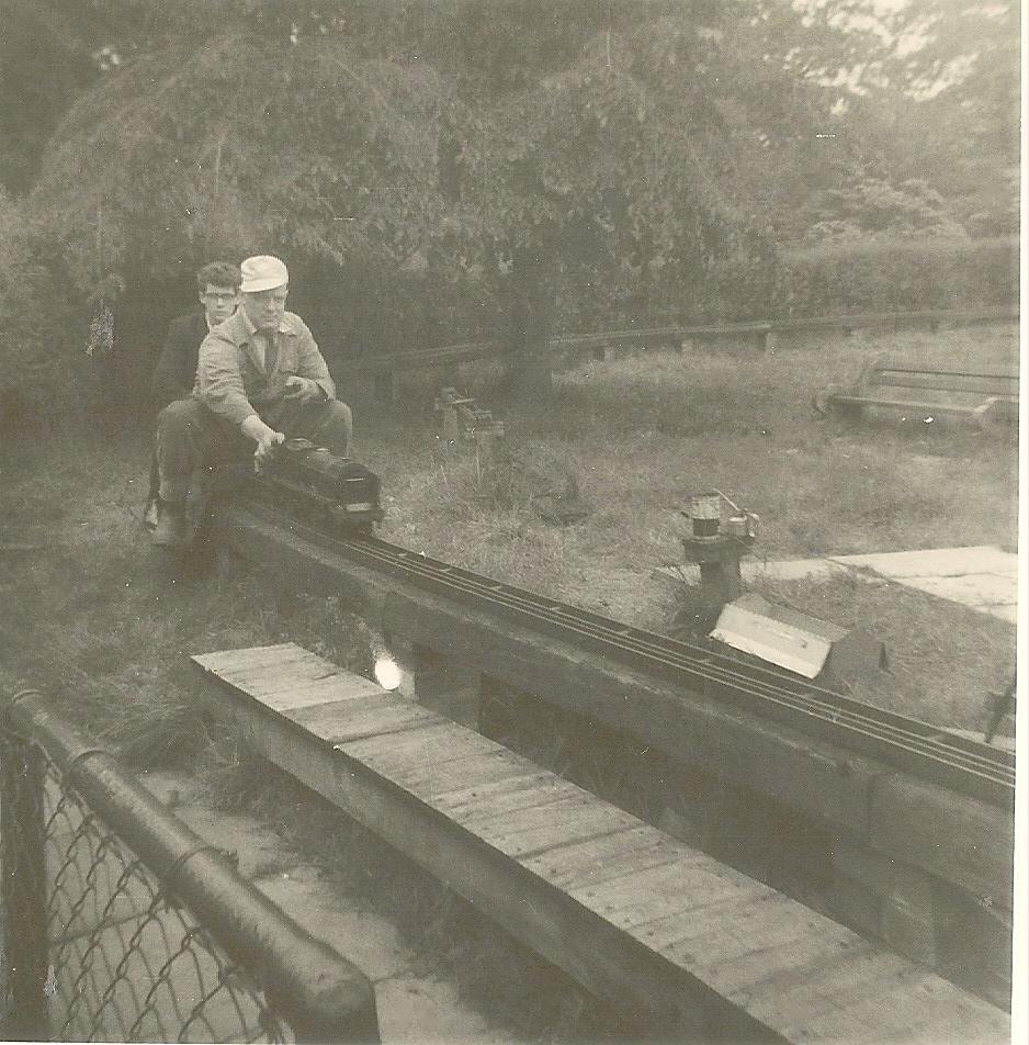 05-09-1965- Haigh Hall miniature railway. 05-09-1965- Haigh Hall miniature railway.