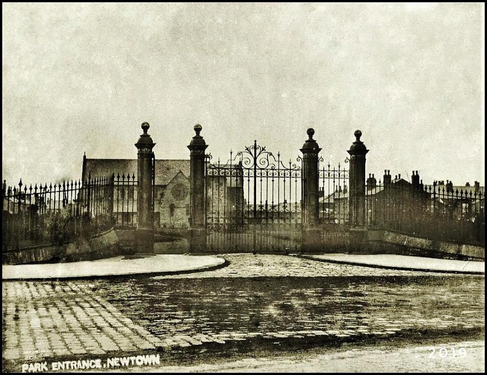 Alexandra Park Gates.