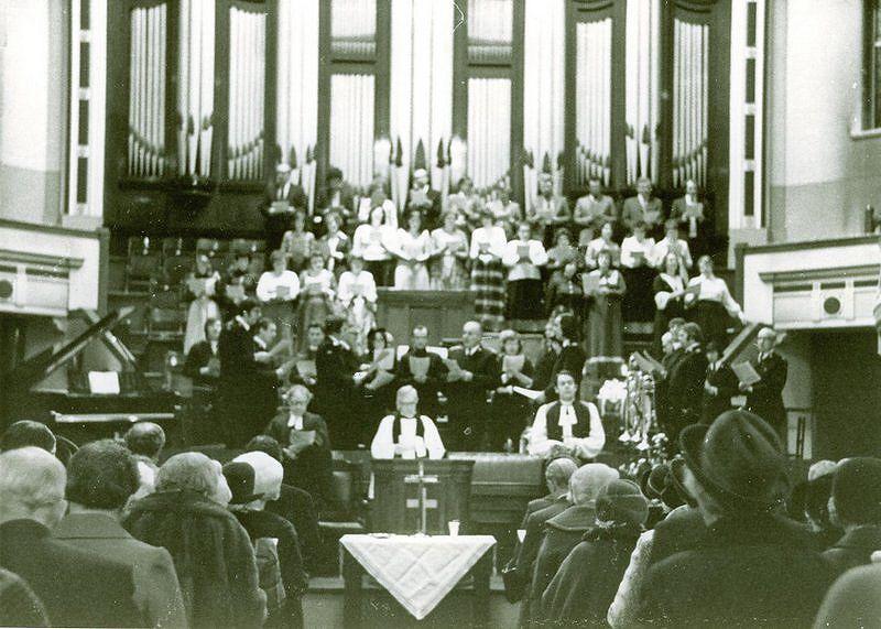 Inside the Queen's Hall.