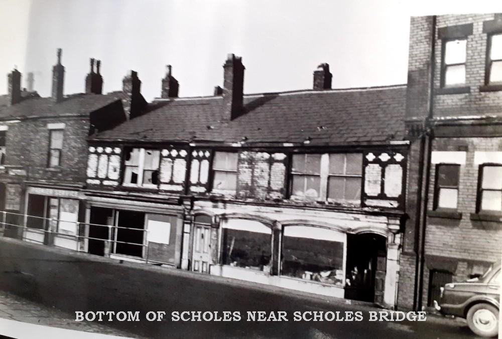 Bottom of Scholes Bottom of Scholes