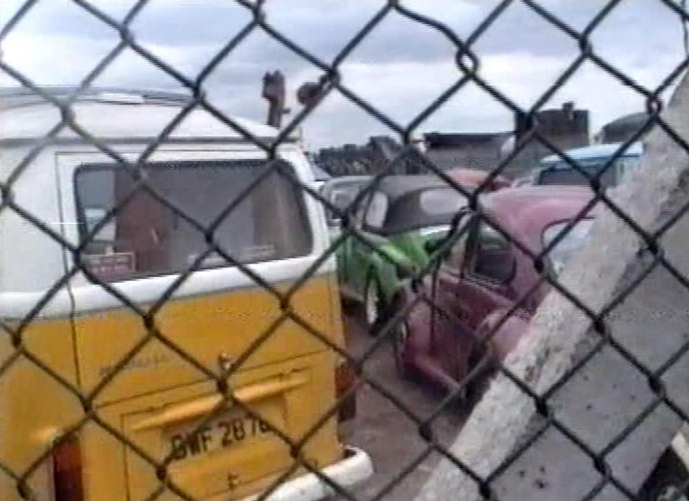 A load of old VW's, Cale Lane, New Springs 1991