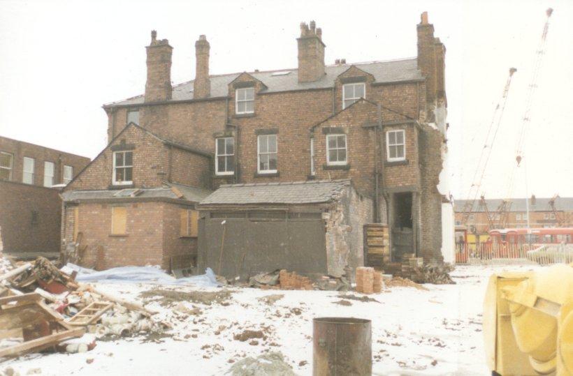 Rear of Park Pub, Hope Street.