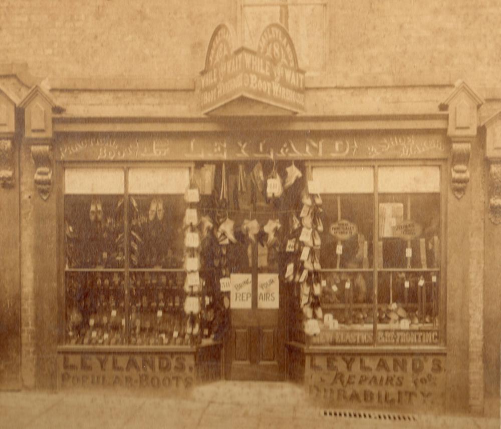 LEYLAND'S SHOE SHOP GREENOUGH ST.