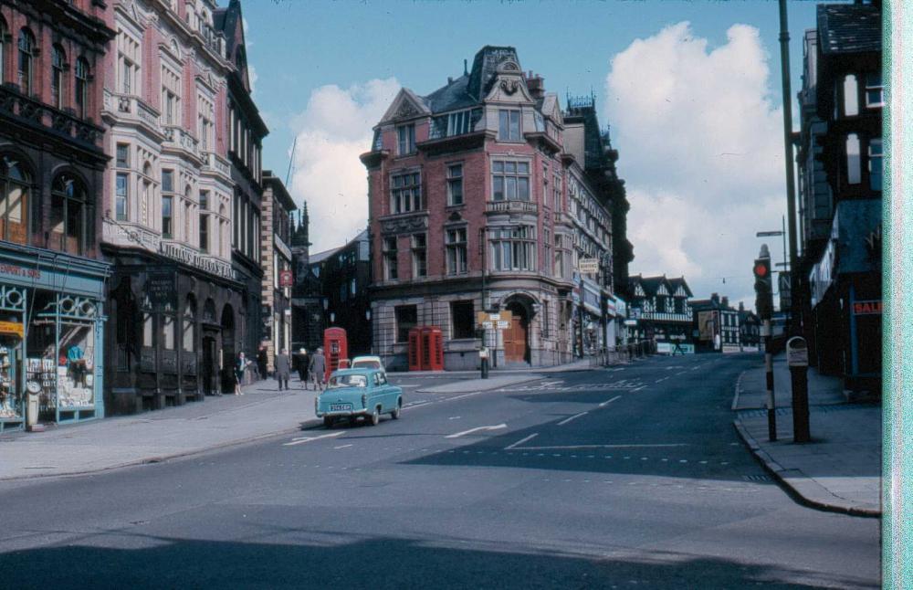 Wallgate towards Market Place