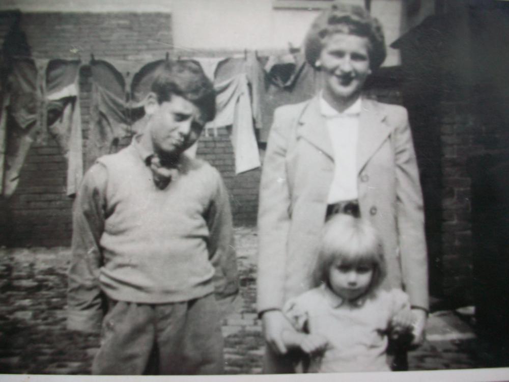 annie beckett nee mawdesley & madeline beckett annie beckett nee mawdesley & madeline beckett