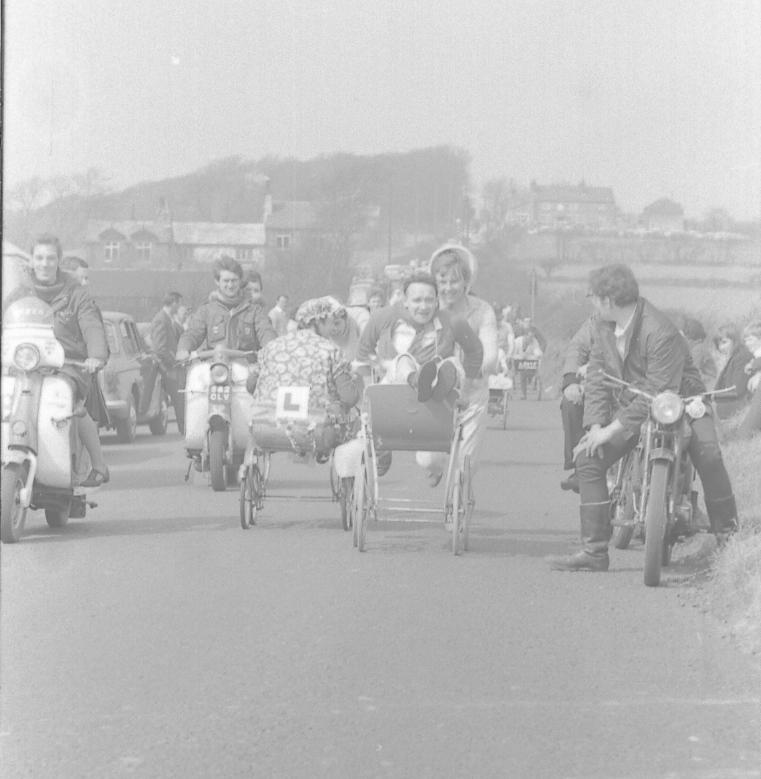 Fun Run Charity Ashurst Beacon road 1960's Fun Run Charity Ashurst Beacon road 1960's