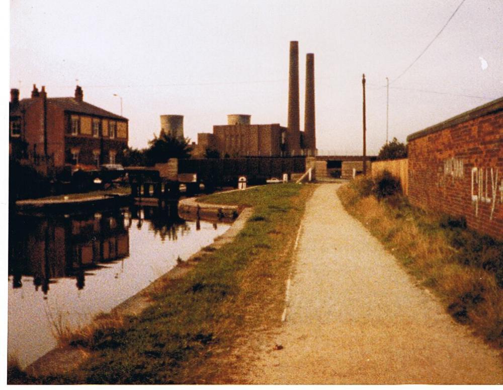 Canal at Britannia Bridge, Lower Ince