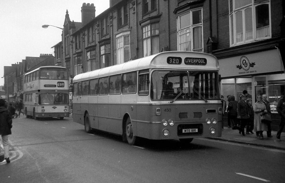Wigan to Liverpool bus MTE 18R Wigan to Liverpool bus MTE 18R